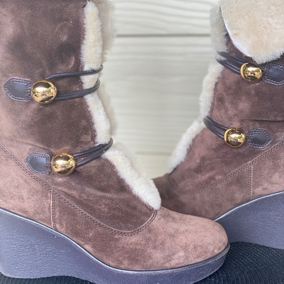 AUTHENTIC COACH fur boots with gold buttons - rare - Picture 4 of 5